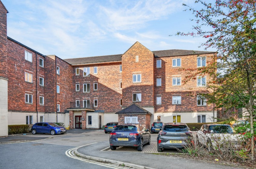 Images for Heron House, Brinkworth Terrace, York